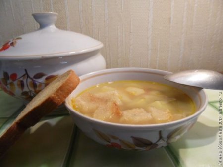Швидкий суп із горохових пластівців
