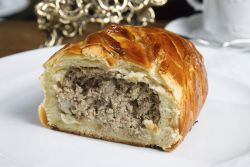 Кулеб'яка з м'ясом