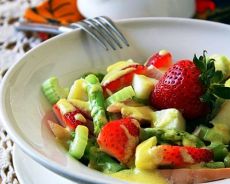 Рецепти літніх салатів без майонезу
