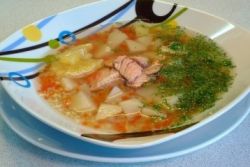 Рибний суп з форелі