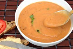 Суп на овочевому бульйоні - рецепт