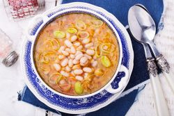 Квасолевий суп з білої квасолі – рецепт