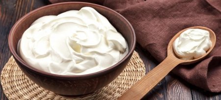 Крем Рафаелло для торта або капкейків - рецепти кокосового заварного, вершкового десерту з білим шоколадом
