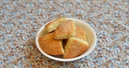 Печиво на кефірі - рецепти на швидку руку вівсяного, пісочного, здобного печива в духовці на сковороді