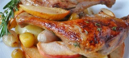 Стегенця в духовці - рецепти запечених курячих та качиних ніжок з хрусткою скоринкою