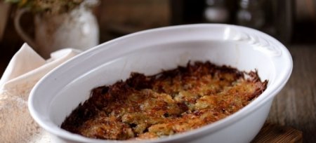 Картопляна запіканка з пюре, з фаршем, куркою та грибами - рецепти в духовці і в мультиварці