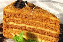 Медовий торт "Рижик" - рецепт