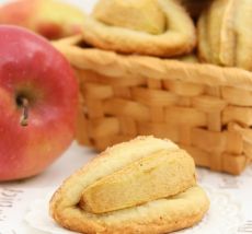 Печиво з яблуками