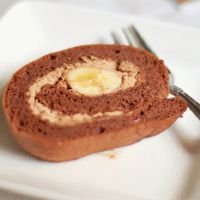 Шоколадно-банановий рулет