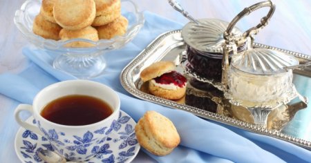 Пісна випічка до чаю - швидко і смачно приготовані пиріжки, печиво, кекси та інші солодощі